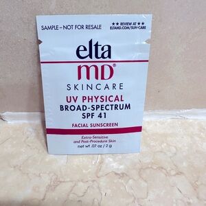 ⭐️5 for $10 EltaMD facial sunscreen